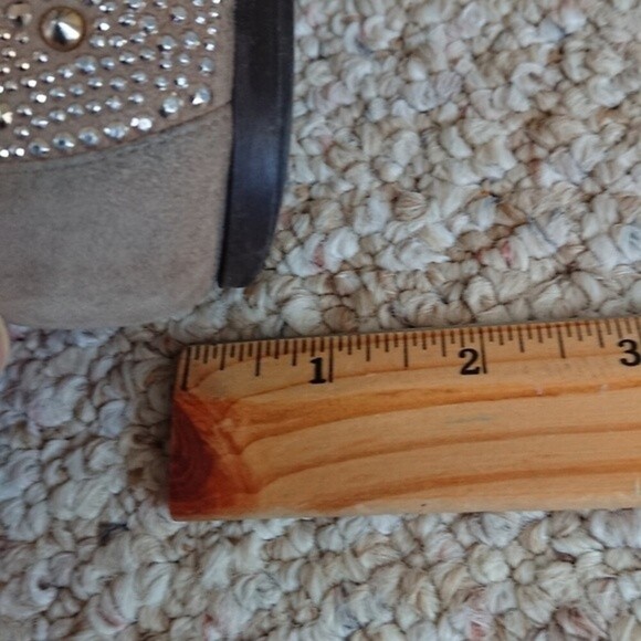 Stuart Weitzman Nubeads Suede Studded Flats size 7 - Picture 7 of 12